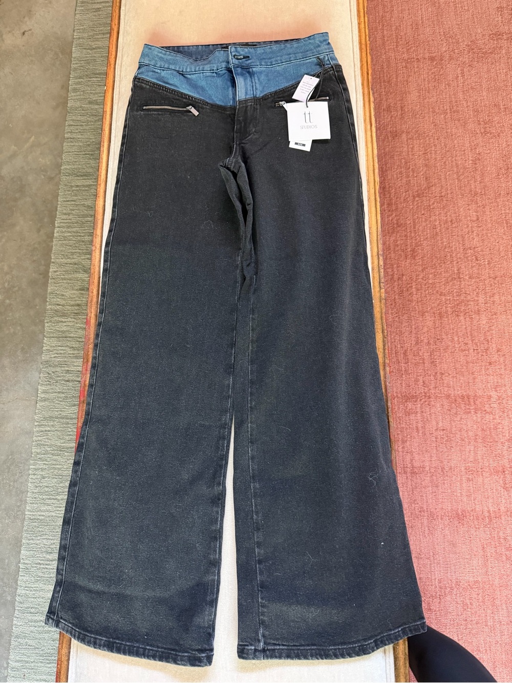 Wide-Leg Black Jeans with Blue Denim Waistband